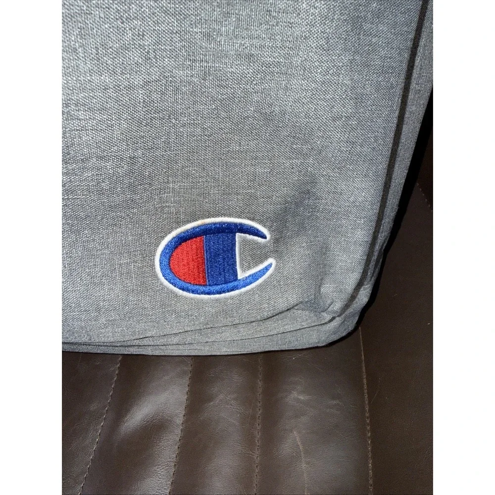 Champion 21 L‎ Backpack Heather Gray Fits Most 15